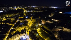 Kłodzko nocą – fotografia z powietrza by SowiWeb